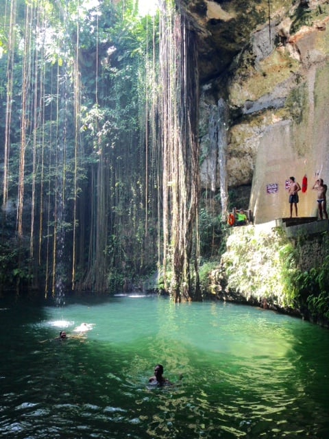 Cenote Diving Platform