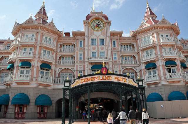 The Disneyland Park Hotel